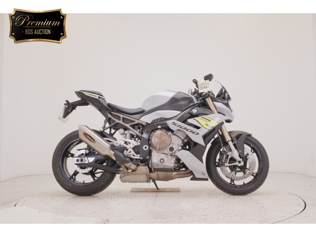 BMW S1000R