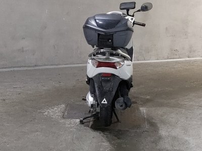 Honda LEAD125 — фото 4