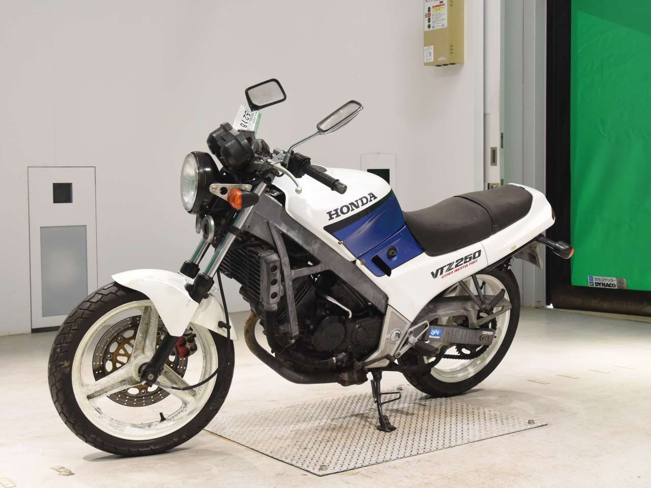 5216] Honda VTZ250 - MC15-1056635