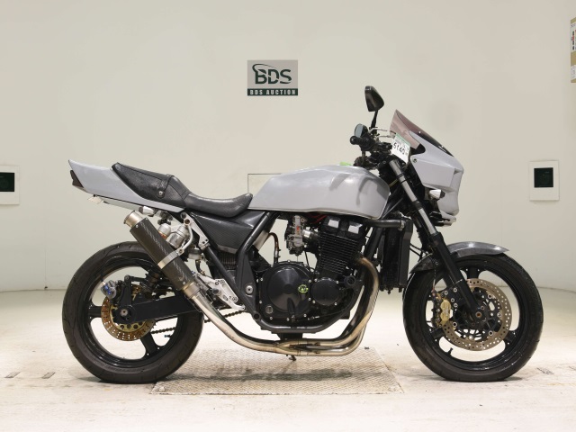 Kawasaki ZRX 400