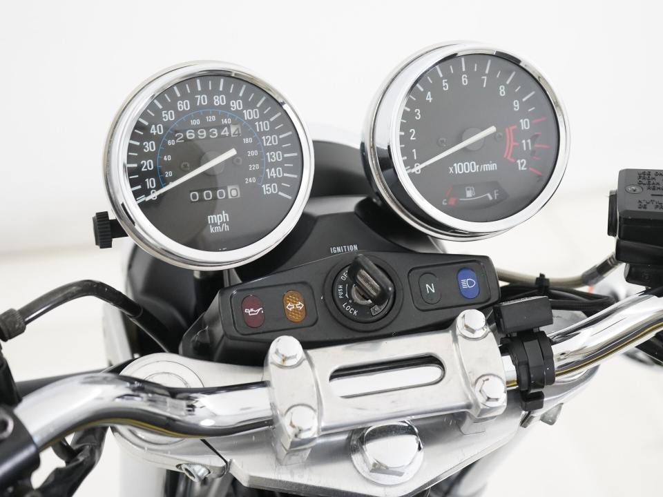 Kawasaki ZEPHYR750 — фото 3