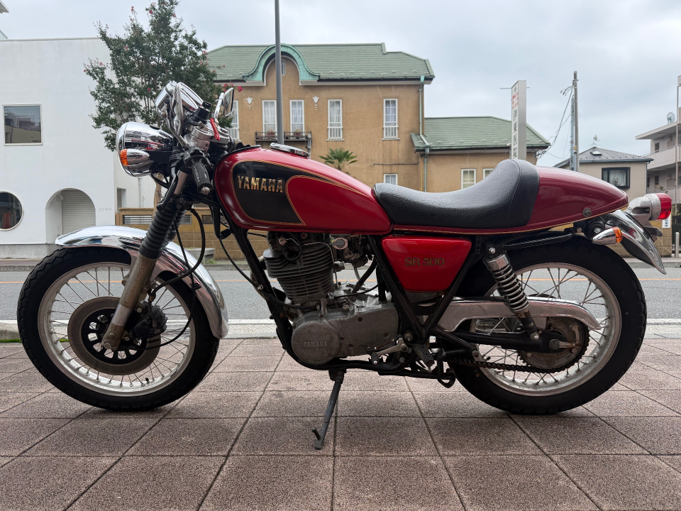 Yamaha SR500 — фото 2