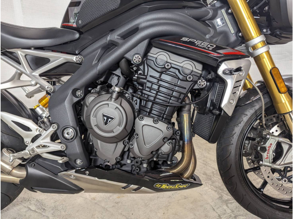 Triumph STREET TRIPLE RS — фото 5