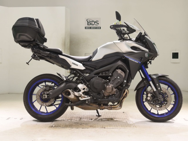 Yamaha MT-09 TRACER