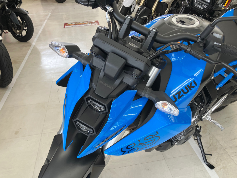 Suzuki GSX-8S — фото 4