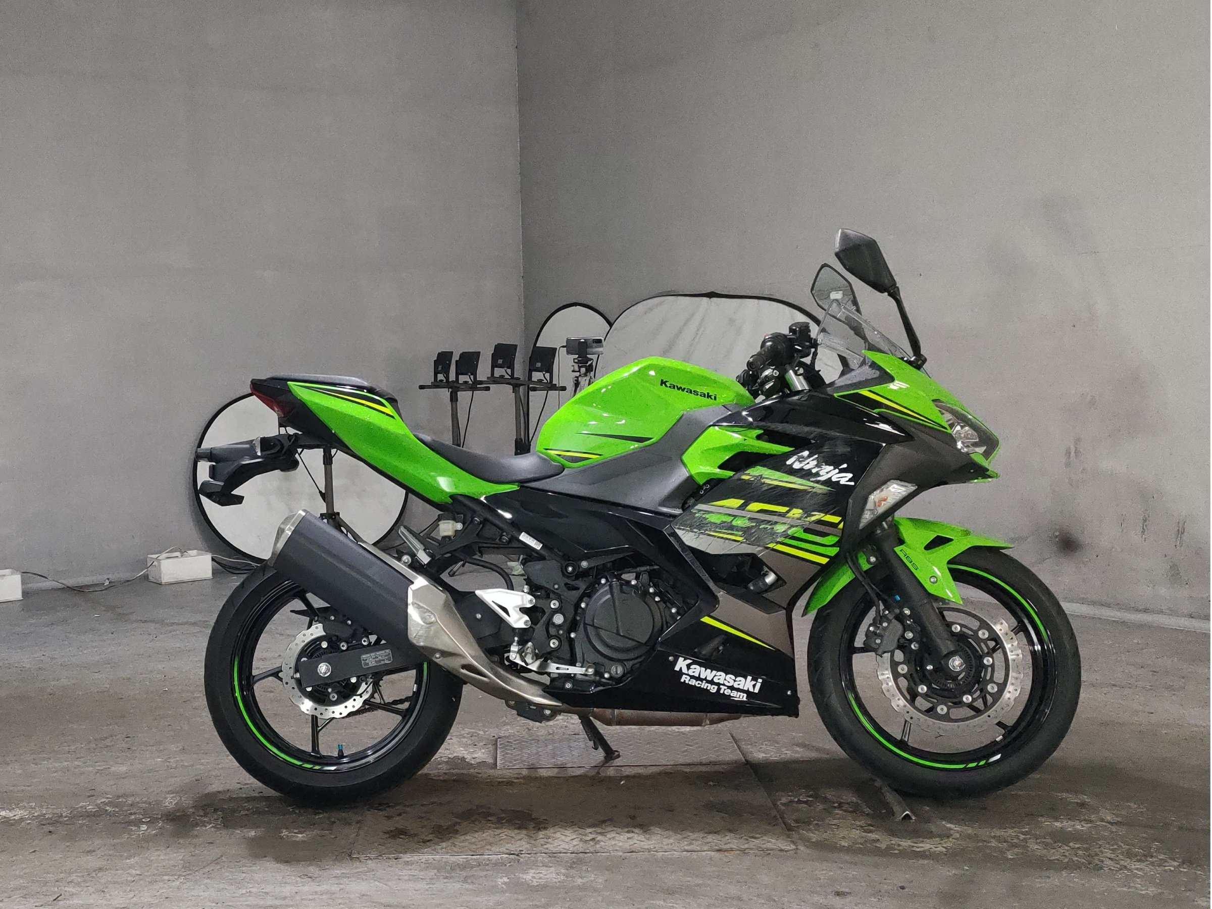 Kawasaki NINJA400