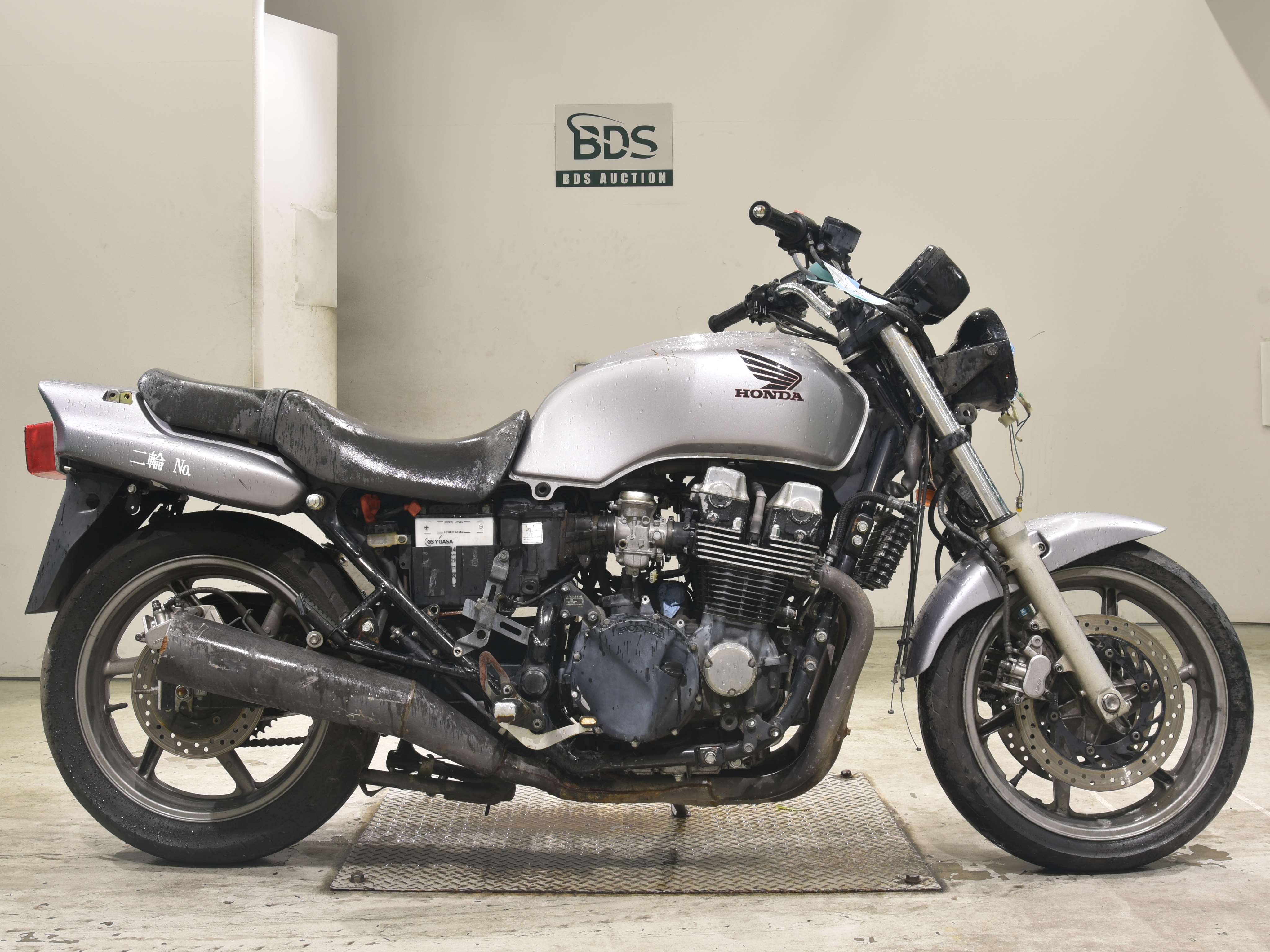 Honda CB750SFK