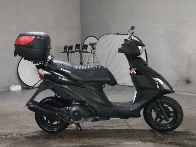 Suzuki V125S
