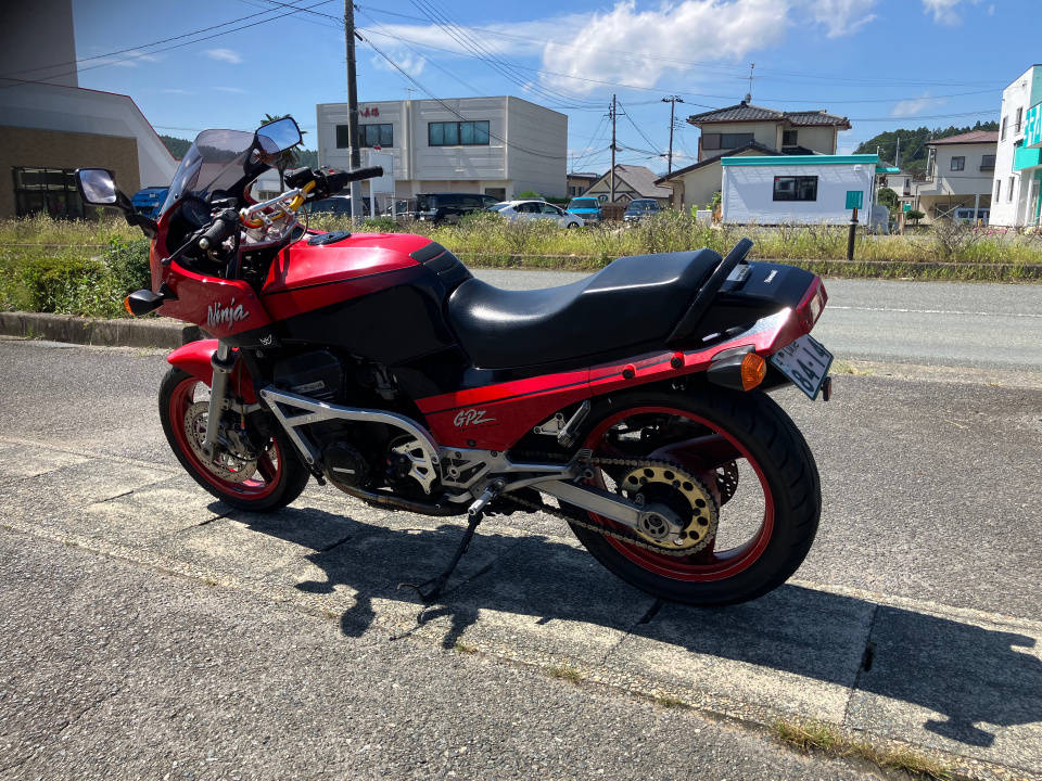 Kawasaki GPZ900R — фото 2
