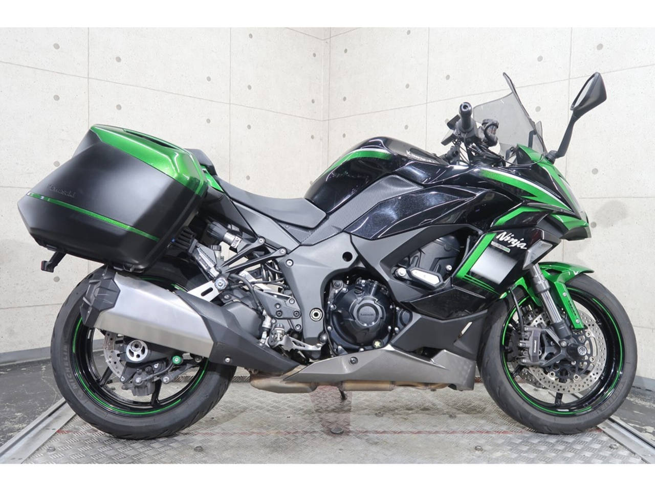 0338] Kawasaki NINJA 1000 SX - ZXT02K-012264