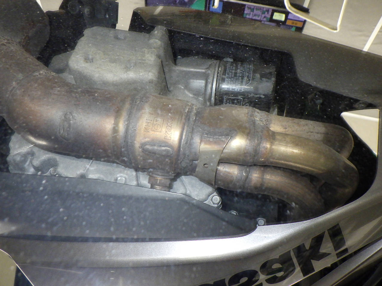 2778] Kawasaki NINJA1000A - ZXT00W-006584