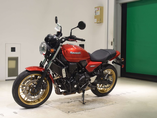 Kawasaki Z650RS — фото 4