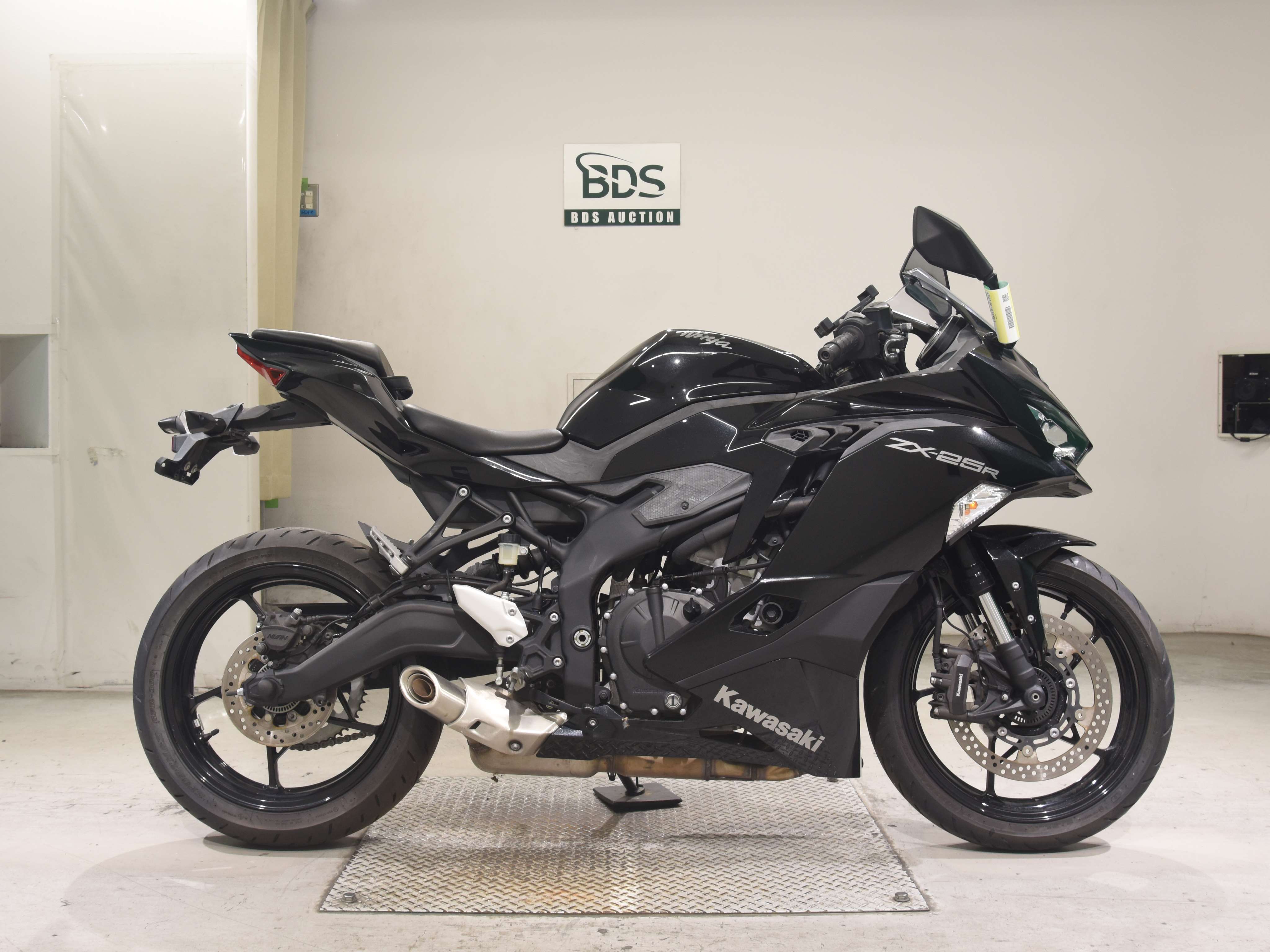 Kawasaki NINJA ZX-25R