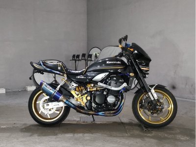 Kawasaki Z900RS