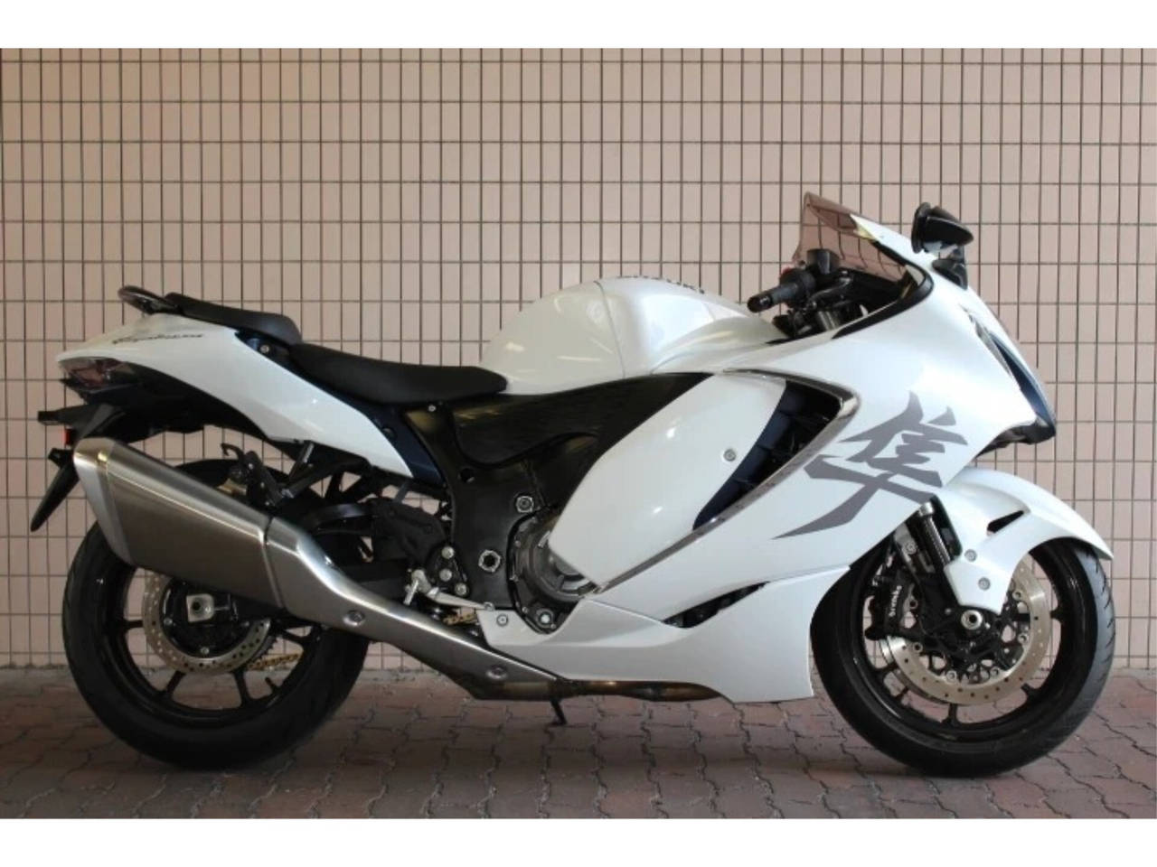 Suzuki GSX1300R HAYABUSA