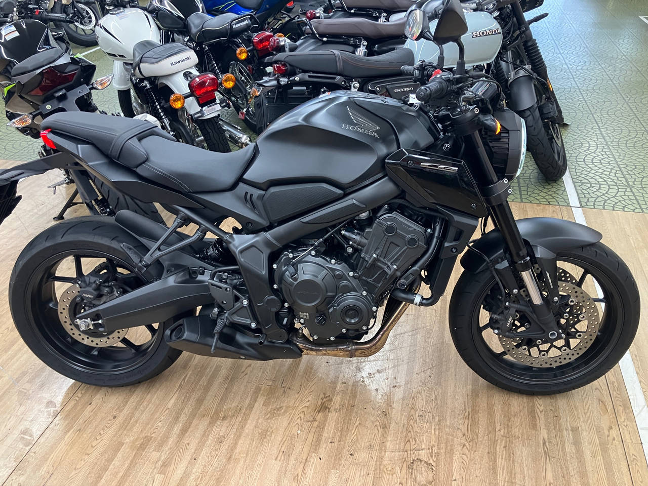 Honda CB650R