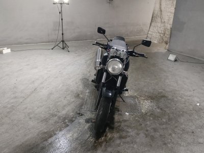 Kawasaki ZRX1100 — фото 3