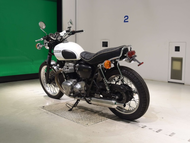 Kawasaki W650 — фото 6