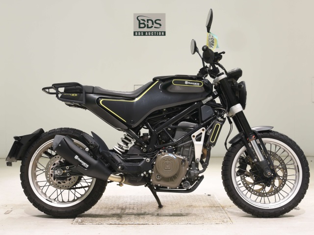 Husqvarna SVARTPILEN 401