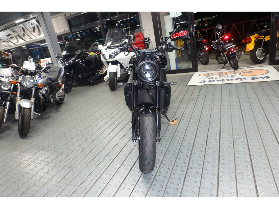 Yamaha XSR900 — фото 2