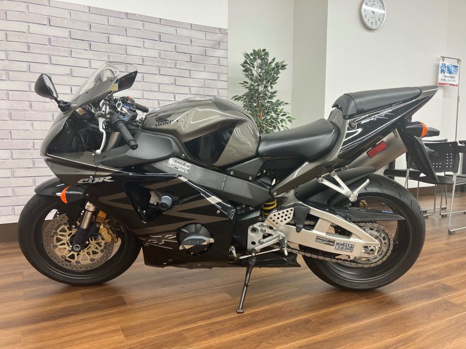 Honda CBR954RR — фото 2