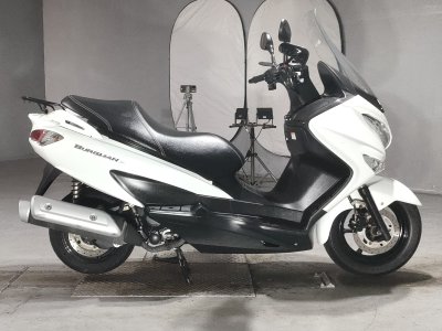 Suzuki BURGMAN 200