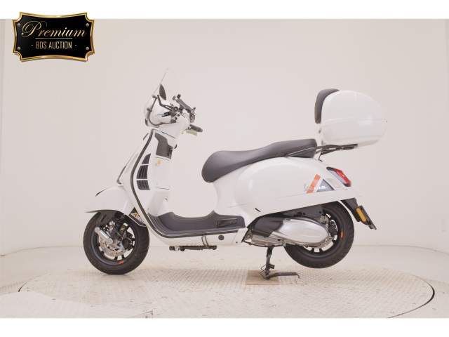 Vespa GTS300 SUPER — фото 2