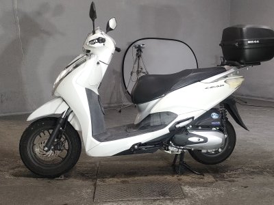 Honda LEAD125 — фото 2
