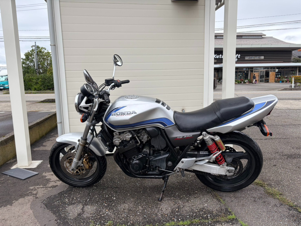 Honda CB400SFV
