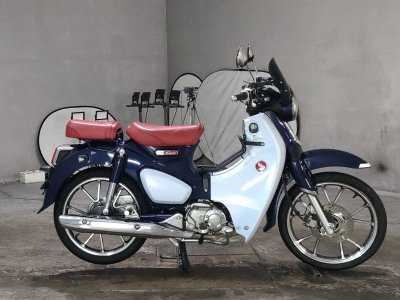 Honda SUPER CUB125