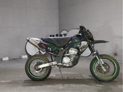 Kawasaki D-TRACKER250