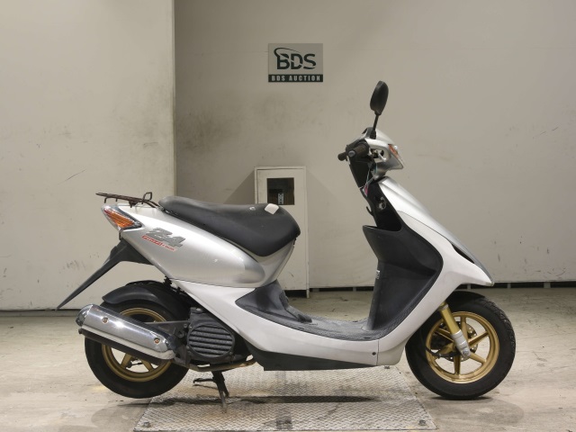 Honda DIO Z4