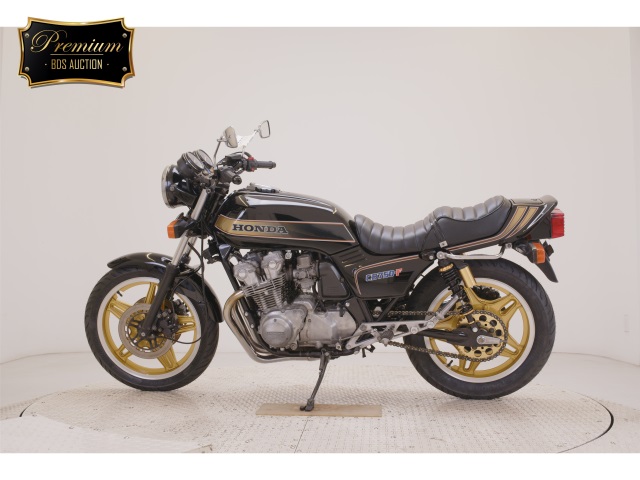 Honda CB750SF — фото 2