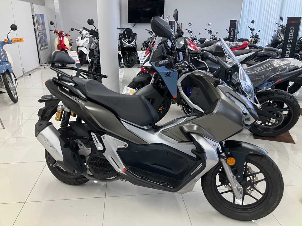 Honda ADV 150