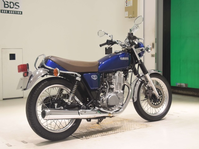 Yamaha SR400 — фото 5