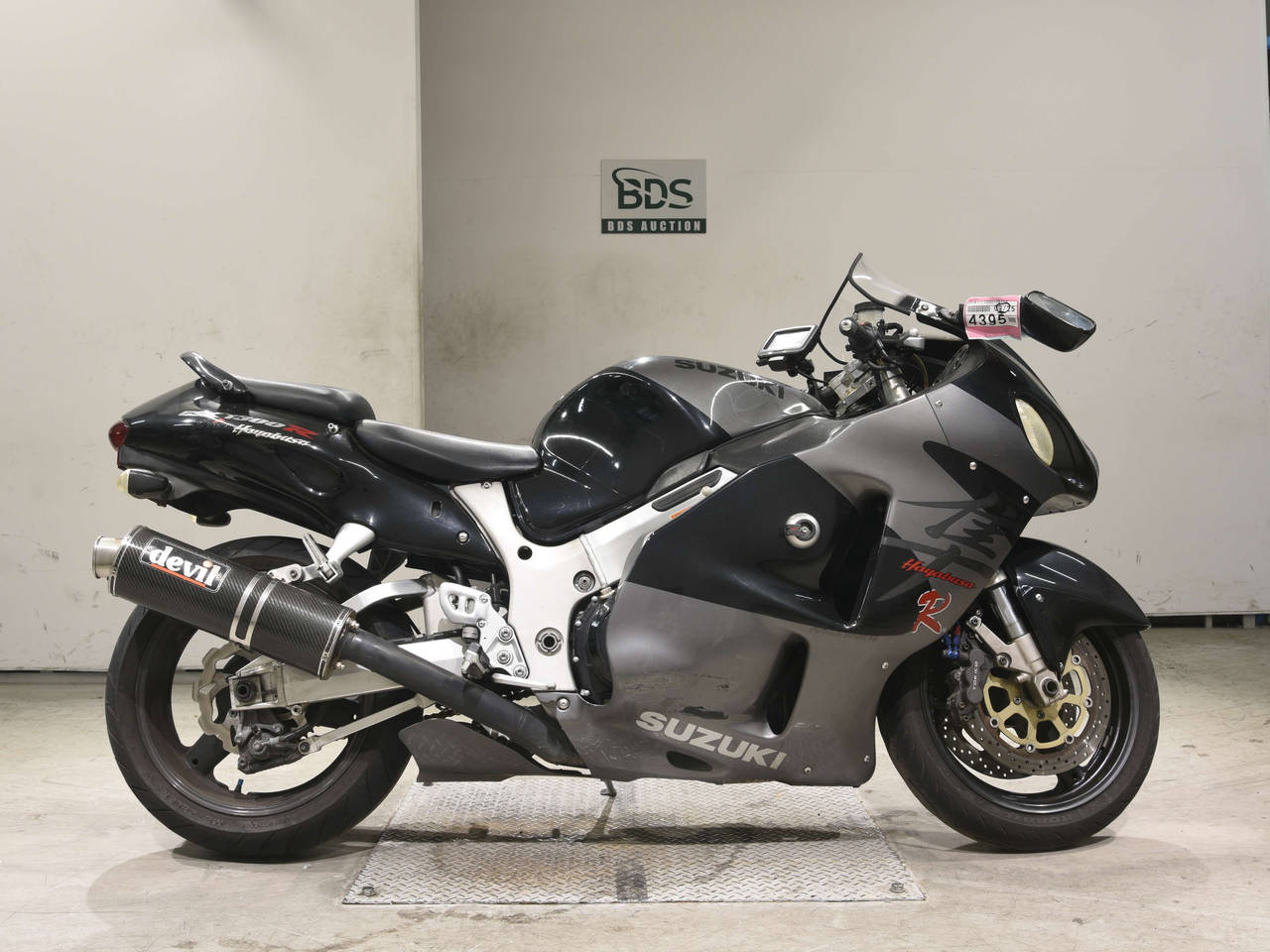 Suzuki GSX1300R HAYABUSA