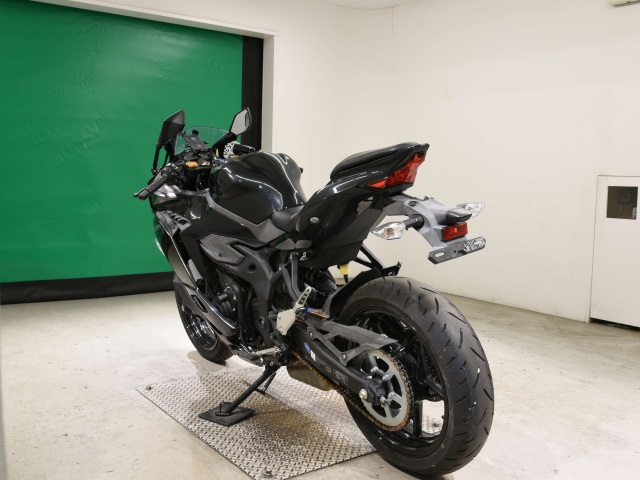 Kawasaki NINJA ZX-25R — фото 6