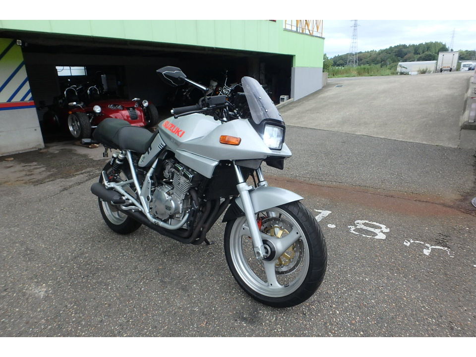 Suzuki GSX250S KATANA — фото 3