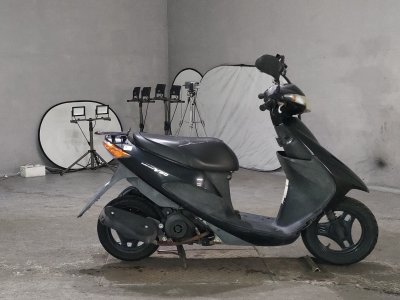 Suzuki ADDRESS V50