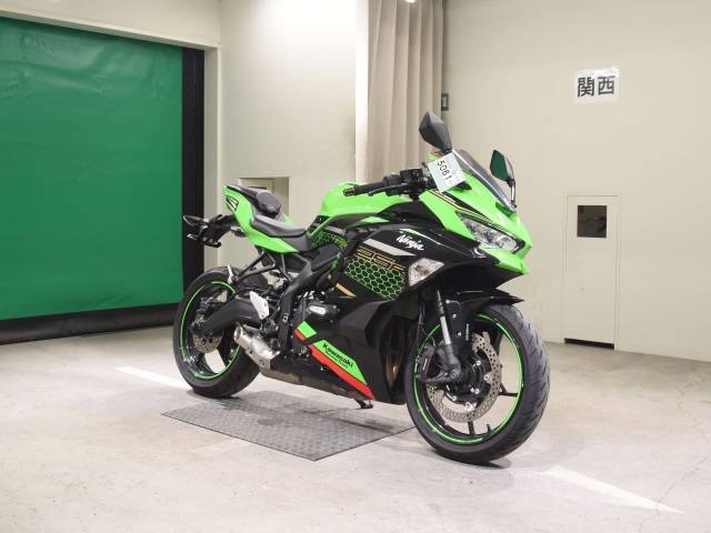 5061] Kawasaki NINJA ZX-25R - ZX250E-A01682