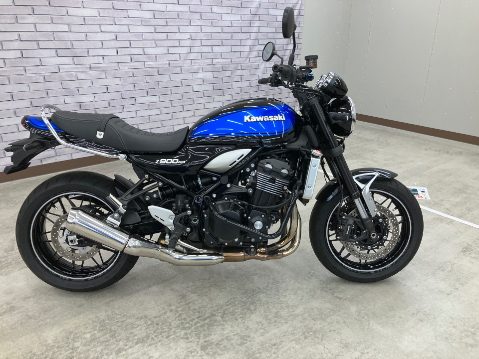 Kawasaki Z900RS