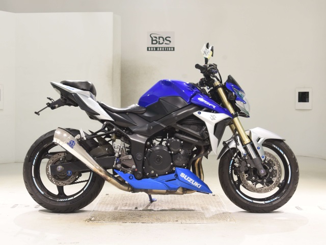 Suzuki GSR750A