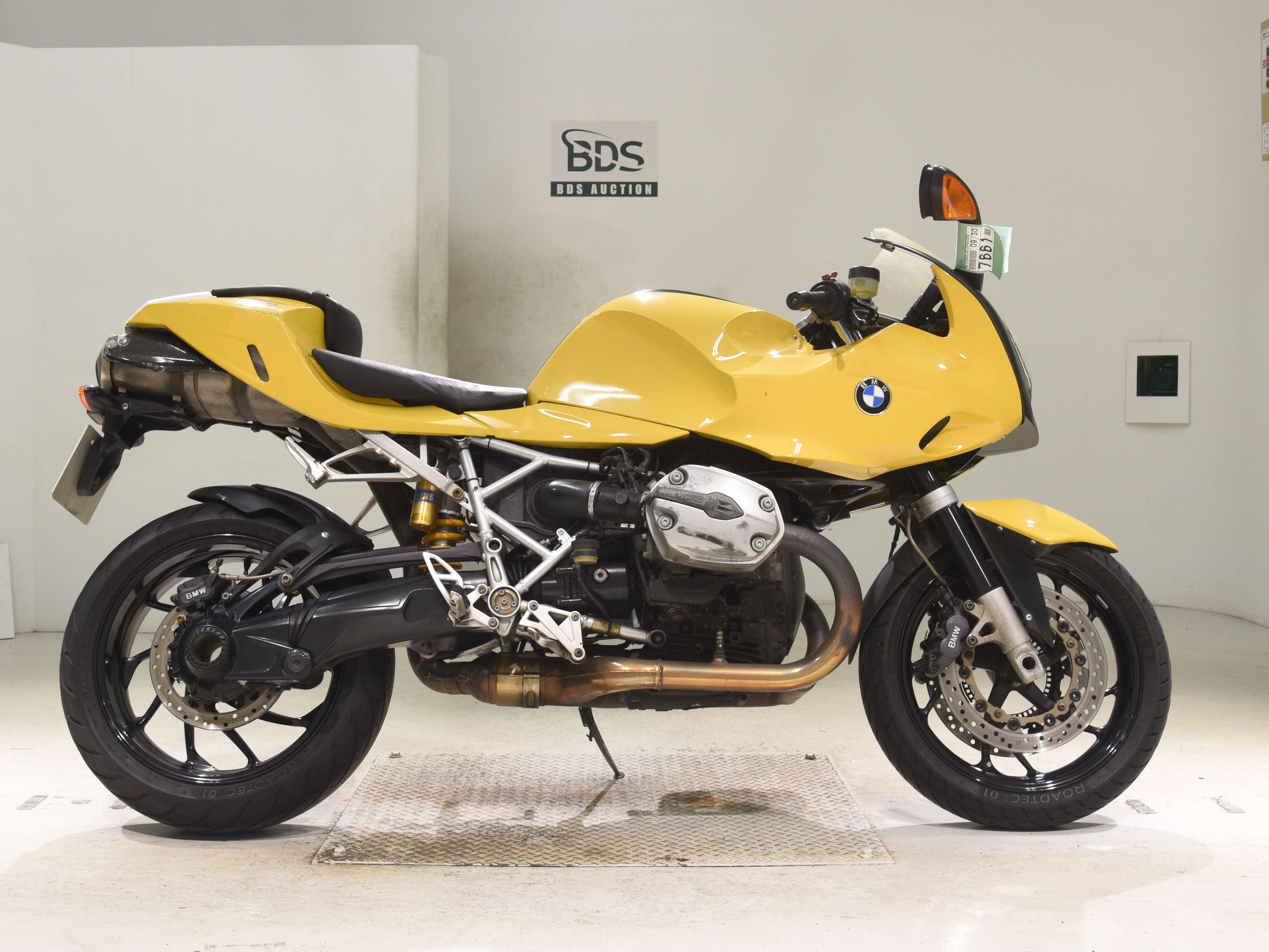 BMW R1200S
