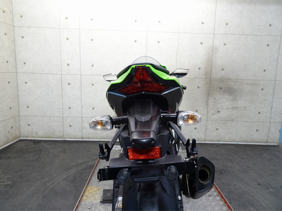0380] Kawasaki NINJA ZX-10RA - JKAZXT00SSA014195
