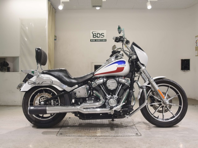 Harley-Davidson LOW RIDER FXLR1750