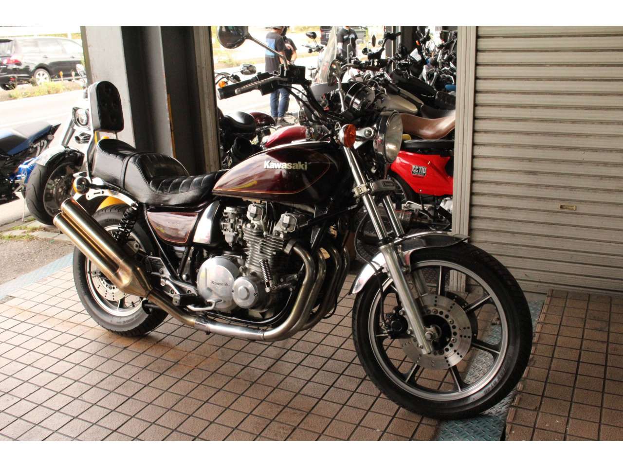 2157 Kawasaki KZ1000 KZT00K 004651