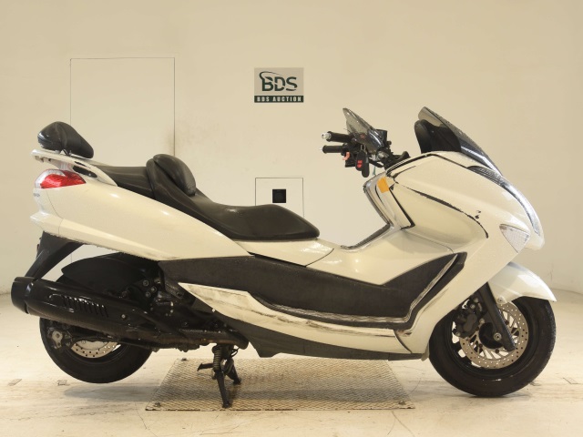 Yamaha MAJESTY250