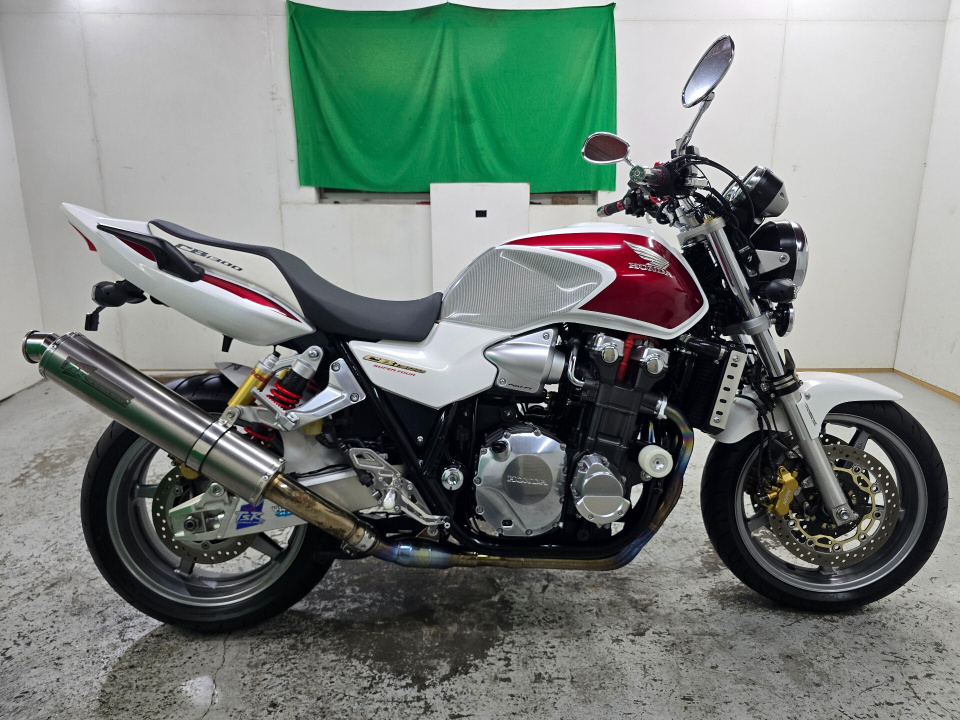 Honda CB1300SF — фото 2