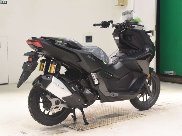 Honda ADV 160 — фото 5