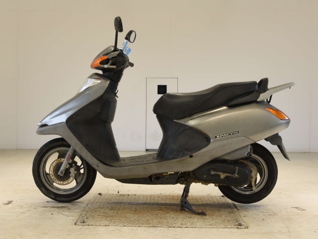 Honda SPACY100 — фото 2